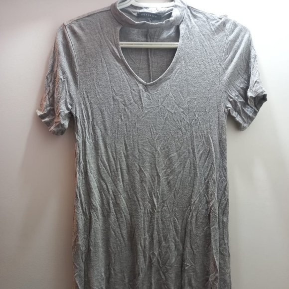 Casual Teeshirt Dress - Picture 1 of 3